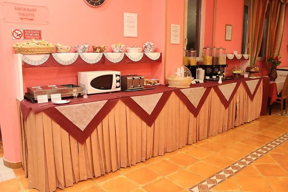 Hotel Rex Milano 3*, Milan