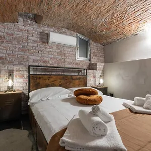 https://apartment-florence.it-tuscanyhotel.com